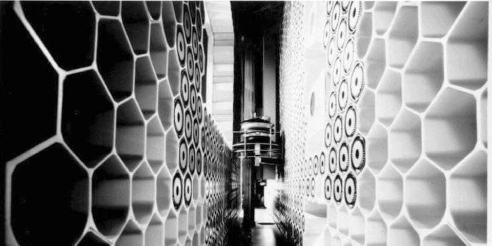 Das IBM Massenspeichersystem 3850 auf Basis von Tape. Das IBM Massenspeichersystem 3850 auf Basis von Tape.