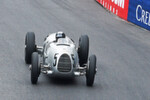 Jacky Ickx im Auto Union Typ C von 1936.