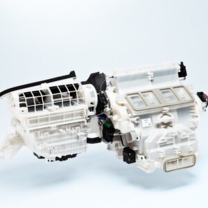 HVAC-Einheit für das neue A/C System von Denso.