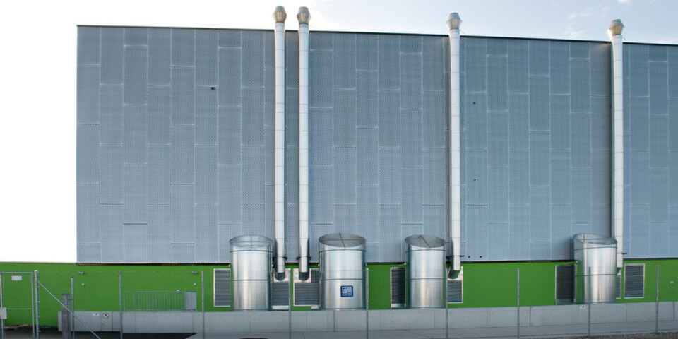 ABB, Green und HP schaffen Modellanalge mit Gleichstrom im neuen RZ in Lupfig. ABB, Green und HP schaffen Modellanalge mit Gleichstrom im neuen RZ in Lupfig.