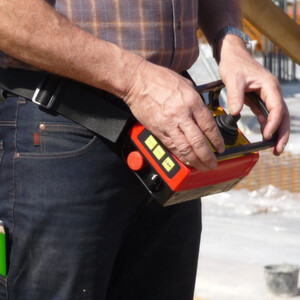 Cavotec has developed a lightweight, ergonomic radio remote control (RRC) ideally suited to constant or frequent use. Cavotec has developed a lightweight, ergonomic radio remote control (RRC) ideally suited to constant or frequent use.