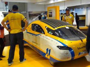 Mit der gelben Sonnenenergie voran kommen: Auf der Intersolar 2012 wurden die unterschiedlichsten Lösungen für eine solare Fortbewegung vorgestellt. Mit der gelben Sonnenenergie voran kommen: Auf der Intersolar 2012 wurden die unterschiedlichsten Lösungen für eine solare Fortbewegung vorgestellt.