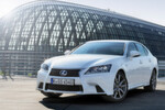 Der Lexus GS tritt gegen die Hybridlimousinen der deutschen Premiumhersteller und gegen Infiniti an.