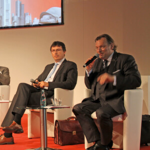 Left to right: Dr. Egbert Lox, Director Thomas Schmid-Unterseh, Prof. Thomas Wirth, Herwart Wilms, Prof. Martin Faulstich