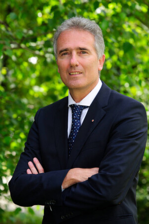 Luigi Galdabini löst Giancarlo Losma an der Ucimu-Spitze ab.