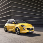 Mit dem Adam möchte Opel innerhalb des A-Segments potenzielle Käuferschichten ansprechen. Vom Design wirkt das Fahrzeug sehr muskulös und will nach Opel-Angaben als Lifestyle-Stadtflitzer beim Publikum punkten. Mit einer Länge von fast 3,70 Metern und 1,72 m Breite (ohne Außenspiegel) ist der Dreitürer vor allem für den Stadteinsatz prädestiniert.