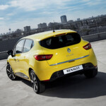 Als Basismotorisierung erhält der Bestseller den sparsamen1,2-Liter-Benziner mit 55 kW/75 PS.