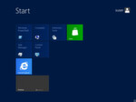 Nach der Installation startet Windows Server 2012 im bekannten Startbildschirm, wie Windows 8 und die anderen Editionen von Windows Server 2012. Hierüber starten Administratoren den Store, die Verwaltungsprogramme, den Taskmanager oder eine PowerShell-Sitzung.