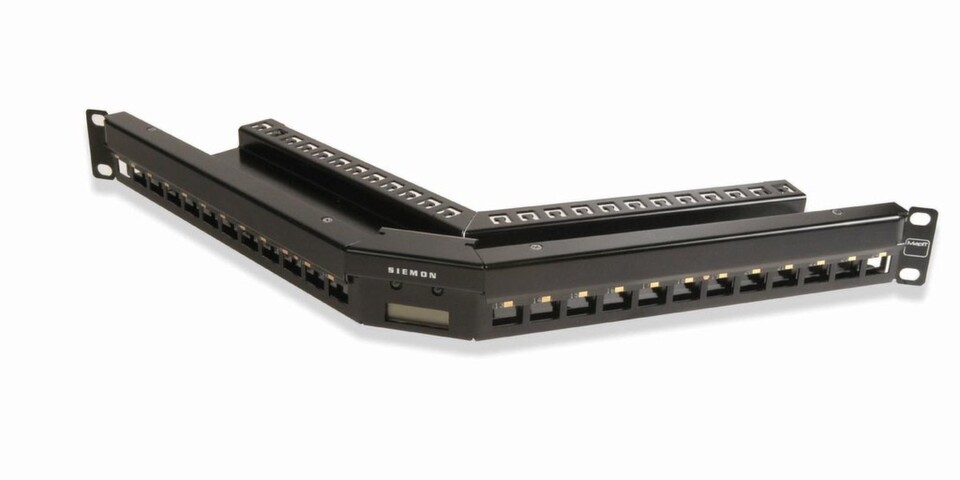 Siemons abgewinkelte MapIT-G2-SPP mit LCD können Techniker mit genaueren Instruktionen versorgen als Patchfelder mit LED oder ohne Intelligenz. Siemons abgewinkelte MapIT-G2-SPP mit LCD können Techniker mit genaueren Instruktionen versorgen als Patchfelder mit LED oder ohne Intelligenz.