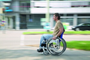 Derzeit leben 7,3 Millionen schwerbehinderte Menschen in Deutschland, über eine halbe Million mehr als noch vor 10 Jahren. Die Studie gibt Auskunft darüber, was dies für den konkreten Bedarf bestimmter Hilfsmittel bedeutet