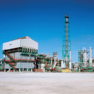 ThyssenKrupp Uhde has been selected by CF Industrie to provide engineering and supply services for two fertiliser complexes in the USA.