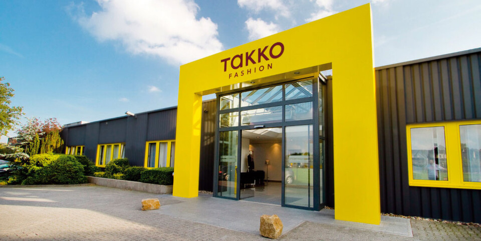 Als skalierbare Storage-Plattform für das SAP-System ist in beiden Rechenzentren von Takko Fashion je ein Netzwerk-Speichersystem EMC Unified Storage installiert. Als skalierbare Storage-Plattform für das SAP-System ist in beiden Rechenzentren von Takko Fashion je ein Netzwerk-Speichersystem EMC Unified Storage installiert.
