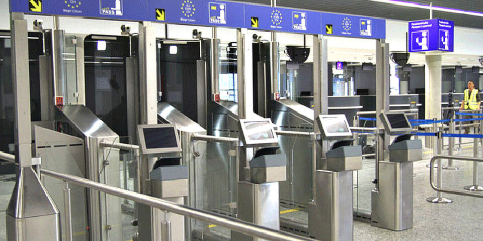 EasyPASS – in einem Jahr schneller durch die Passkontrolle EasyPASS – in einem Jahr schneller durch die Passkontrolle