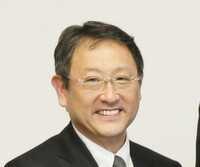 Akio Toyoda: „Wir gewinnen aus unserer gemeinsamen Entwicklung wichtige Erkenntnisse und arbeiten weiterhin hart an unserem gemeinsamen Ziel: immer bessere Autos zu bauen.“ Akio Toyoda: „Wir gewinnen aus unserer gemeinsamen Entwicklung wichtige Erkenntnisse und arbeiten weiterhin hart an unserem gemeinsamen Ziel: immer bessere Autos zu bauen.“