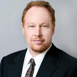 William „Bill“ Lamie ist der Mitbegründer und CEO des US-Betriebssystemherstellers Express Logic. Er entwickelte das Echtzeitbetriebssystem ThreadX, das von Express Logic vertrieben wird, und das RTOS Nucleus, das Mentor Graphics heute vermarktet.
