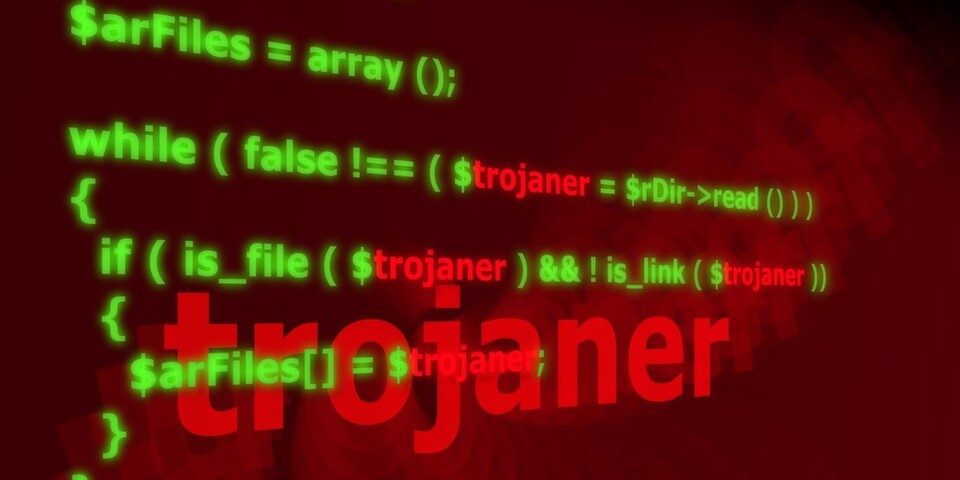 Scareware und Erpressungstrojaner sind nicht neu, verbreiten sich aber speziell in Deutschland in den letzten Jahren zunehmend. Keinesfalls sollte man die geforderte Gebühr bezahlen, denn mit Freeware bereinigen Sie jeden Rechner ohne neu installieren zu müssen. Scareware und Erpressungstrojaner sind nicht neu, verbreiten sich aber speziell in Deutschland in den letzten Jahren zunehmend. Keinesfalls sollte man die geforderte Gebühr bezahlen, denn mit Freeware bereinigen Sie jeden Rechner ohne neu installieren zu müssen.