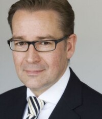 Andrej Kupetz. ist Experte in Sachen Vermittlung von Designthemen und Hauptgeschäftsführer des Rats für Formgebung Andrej Kupetz. ist Experte in Sachen Vermittlung von Designthemen und Hauptgeschäftsführer des Rats für Formgebung