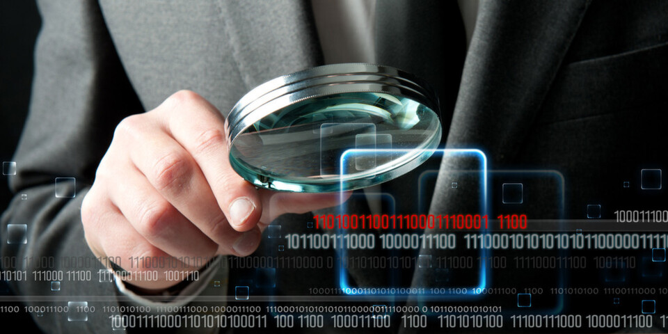 Beim Überwachen der Mitarbeiter-Aktivitäten im Netzwerk ist Fingerspitzengefühl gefragt. Beim Überwachen der Mitarbeiter-Aktivitäten im Netzwerk ist Fingerspitzengefühl gefragt.