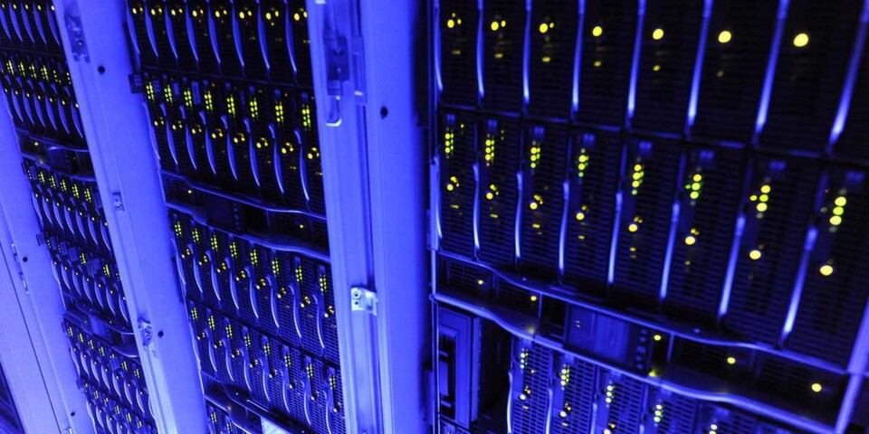 SAP will HANA als "Managed Cloud Service" aus dem Rechenzentrum anbieten. SAP will HANA als "Managed Cloud Service" aus dem Rechenzentrum anbieten.