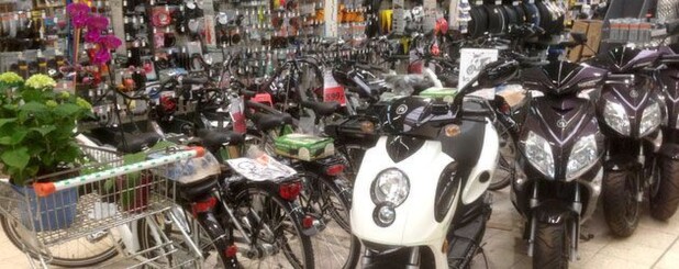 Schweiz: Billigroller-Angebote oft unseriös bis gefährlich