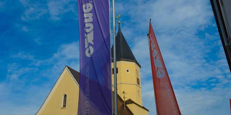 Extra Computer hat seinen Firmensitz im idylischen Giengen-Sachsenhausen. Extra Computer hat seinen Firmensitz im idylischen Giengen-Sachsenhausen.