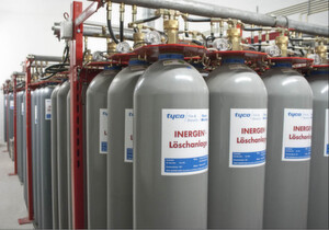 Aktive Brandlöschung: Inergen-Löschanlage für den Doppelboden oder den gesamten Server-Raum. Aktive Brandlöschung: Inergen-Löschanlage für den Doppelboden oder den gesamten Server-Raum.