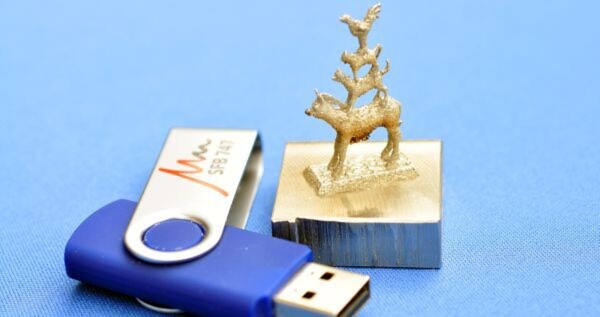 Die Bremer Stadtmusikanten, hergestellt durch SLM (Selective Laser Melting). Mit diesem Verfahren können Umformwerkzeuge maßgeschneidert endformnah generiert werden. Die Bremer Stadtmusikanten, hergestellt durch SLM (Selective Laser Melting). Mit diesem Verfahren können Umformwerkzeuge maßgeschneidert endformnah generiert werden.