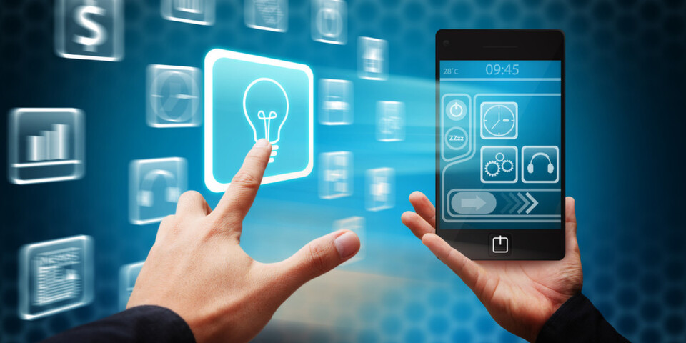 Mobiles Arbeiten, ob mit eigenem Gerät oder einem Firmen-Device, wird für viele immer wichtiger. Mobiles Arbeiten, ob mit eigenem Gerät oder einem Firmen-Device, wird für viele immer wichtiger.
