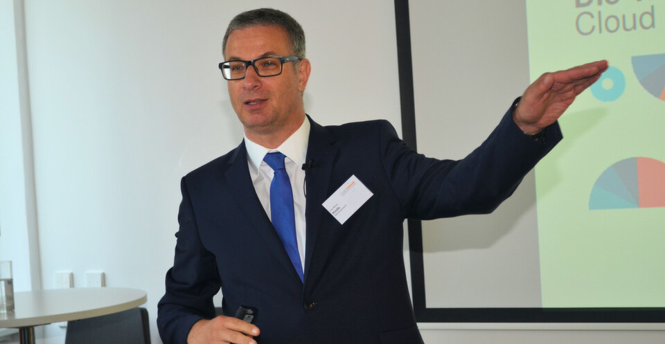 Kurt Rindle, Cloud Portfolio Leader bei IBM DACH, sieht den IT-Konzern beim Cloud Computing gut positioniert. Kurt Rindle, Cloud Portfolio Leader bei IBM DACH, sieht den IT-Konzern beim Cloud Computing gut positioniert.