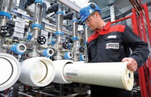 For quality assurance purposes each individual Lewabrane module is checked in an element tester at the Lanxess site in Bitterfeld Germany For quality assurance purposes each individual Lewabrane module is checked in an element tester at the Lanxess site in Bitterfeld Germany