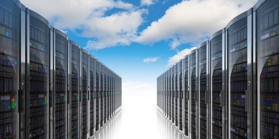Die Harmonisierung und Vereinbarkeit interner Rechenzentren mit Cloud-basierten Infrastrukturen gehört zu den Grundvoraussetzungen moderner IT-Umgebungen. Die Harmonisierung und Vereinbarkeit interner Rechenzentren mit Cloud-basierten Infrastrukturen gehört zu den Grundvoraussetzungen moderner IT-Umgebungen.