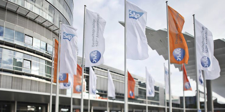 Auf dem DSAG-Jahreskongress wurden jede Menge interessanter Themen angesprochen: von Lizenzfragen wie der der indirekten Nutzung bis hin zu SAP HANA vor dem Hintergrund einer Cloud-Strategie für die Umsetzung von Industrie 4.0. Auf dem DSAG-Jahreskongress wurden jede Menge interessanter Themen angesprochen: von Lizenzfragen wie der der indirekten Nutzung bis hin zu SAP HANA vor dem Hintergrund einer Cloud-Strategie für die Umsetzung von Industrie 4.0.