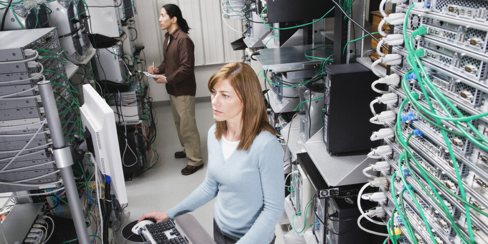 Beim Echtzeit-Monitoring baut DTS Systeme auf den McAfee Enterprise Security Manager. Beim Echtzeit-Monitoring baut DTS Systeme auf den McAfee Enterprise Security Manager.
