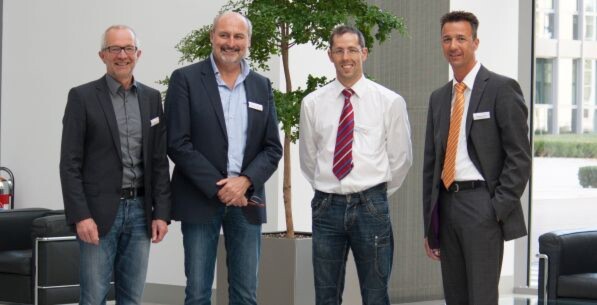 Das TDM-Team von GROB aus Mindelheim (v.l.n.r.): Georg Wilbiller, TDM-Administrator, Günther Frühschütz, Leiter Werkzeugmanagement, Markus Frank, Leiter Fertigungssupport und Jens Schuster, Gebietsverkaufsleiter TDM Systems. Das TDM-Team von GROB aus Mindelheim (v.l.n.r.): Georg Wilbiller, TDM-Administrator, Günther Frühschütz, Leiter Werkzeugmanagement, Markus Frank, Leiter Fertigungssupport und Jens Schuster, Gebietsverkaufsleiter TDM Systems.