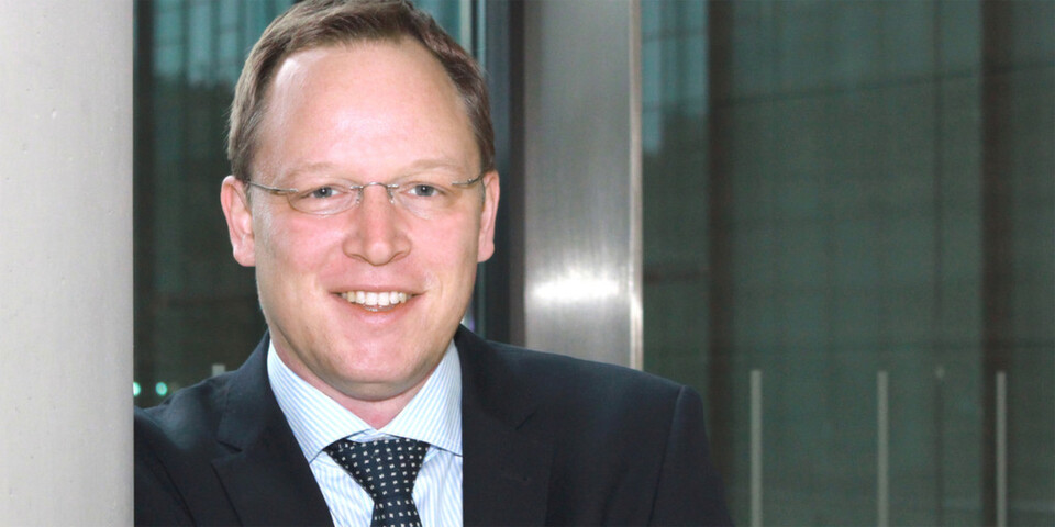 Alexander Thiele ist Director Enterprise Solutions bei Dell Networking in Deutschland und empfiehlt allen IT-Verantwortlichen, sich möglichst bald mit SDN zu beschäftigen Alexander Thiele ist Director Enterprise Solutions bei Dell Networking in Deutschland und empfiehlt allen IT-Verantwortlichen, sich möglichst bald mit SDN zu beschäftigen