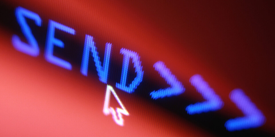 Vor dem Versand sollte man E-Mails im Idealfall verschlüsseln. Teilen Sie uns mit, welche Lösung Ihrer Ansicht nach die beste ist. Vor dem Versand sollte man E-Mails im Idealfall verschlüsseln. Teilen Sie uns mit, welche Lösung Ihrer Ansicht nach die beste ist.