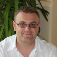 Waldemar Schlothauer: „Die Software ist so einfach, dass sie sogar unsere Azubis zuverlässig bedienen können.“ Waldemar Schlothauer: „Die Software ist so einfach, dass sie sogar unsere Azubis zuverlässig bedienen können.“