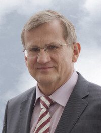 "Mit der forcont web disk gehen wir einen weiteren Schritt hin zu einem agilen, in der Cloud vernetzten Dokumentenmanagement", so Matthias Kunisch, Geschäftsführer der forcont business technology gmbh. "Mit der forcont web disk gehen wir einen weiteren Schritt hin zu einem agilen, in der Cloud vernetzten Dokumentenmanagement", so Matthias Kunisch, Geschäftsführer der forcont business technology gmbh.