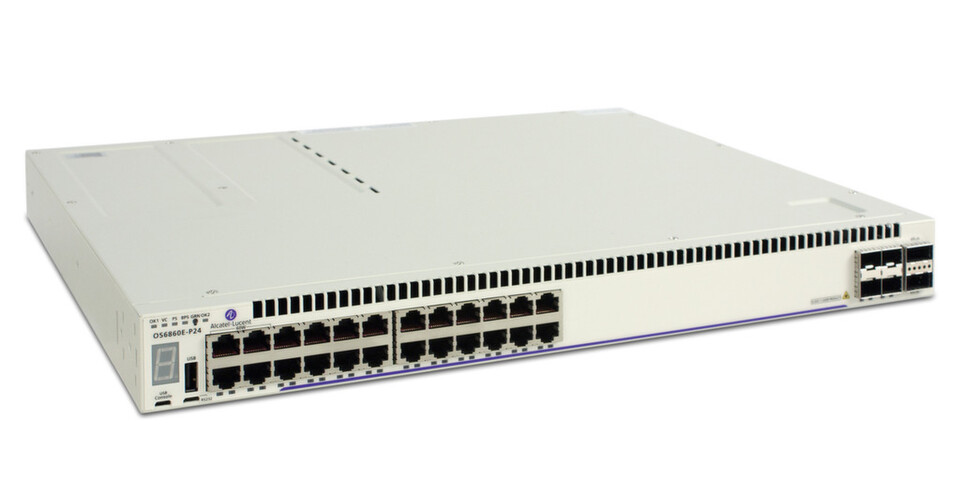 An vier Gigabit-PoE-Ports liefert der OS6860 bis zu 60W und damit genug Energie für Small Cells mit einer Kombination aus Mobilfunk und Wi-Fi oder HD-Überwachungskameras. An vier Gigabit-PoE-Ports liefert der OS6860 bis zu 60W und damit genug Energie für Small Cells mit einer Kombination aus Mobilfunk und Wi-Fi oder HD-Überwachungskameras.