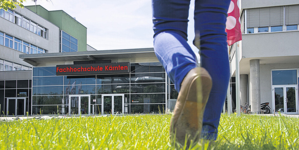 Die IT an der FH Kärnten sorgt für reibungslose Abläufe Die IT an der FH Kärnten sorgt für reibungslose Abläufe