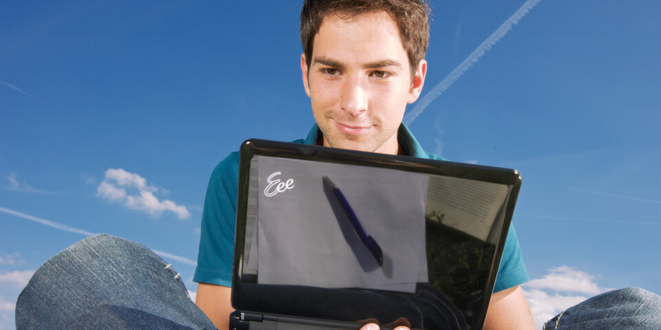 Dynamic Workplace heißt das Angebot von T-Systems, mit dem Unternehmen mobiles Arbeiten von jedem internetfähigen Endgerät realisieren können. Dynamic Workplace heißt das Angebot von T-Systems, mit dem Unternehmen mobiles Arbeiten von jedem internetfähigen Endgerät realisieren können.