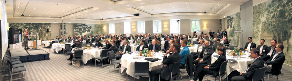 Der Keynote-Saal war bis auf den letzten Platz voll besetzt. Der Keynote-Saal war bis auf den letzten Platz voll besetzt.