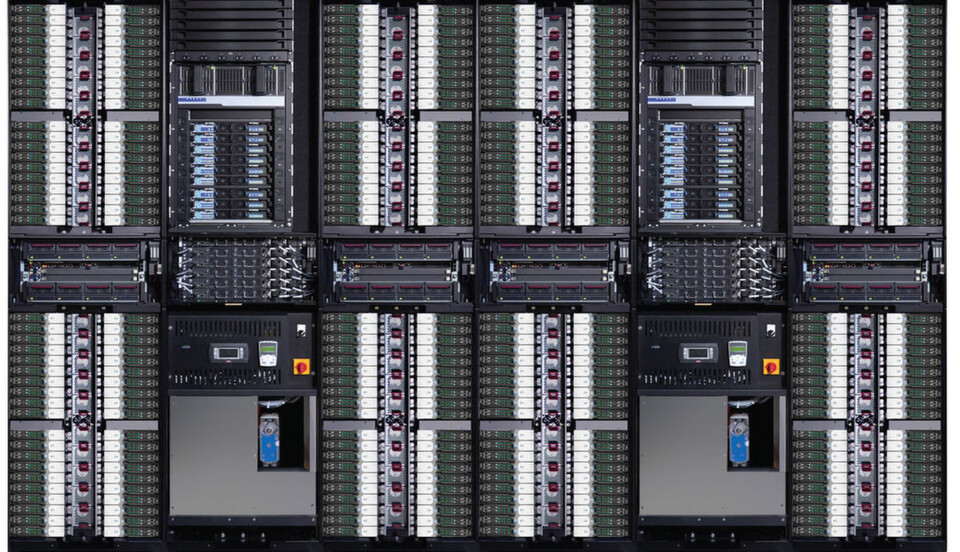 Das neue HPC-System HP Apollo 8000 ist wassergekühlt. Das neue HPC-System HP Apollo 8000 ist wassergekühlt.