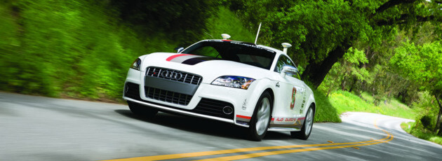 Schnell auch ohne Fahrer: Dieser autonome Audi TTS ist vollautomatisch und ohne Fahrer die berühmte Bergrennstrecke des Pikes Peak im US-Bundesstaat Colorado hinaufgerast Schnell auch ohne Fahrer: Dieser autonome Audi TTS ist vollautomatisch und ohne Fahrer die berühmte Bergrennstrecke des Pikes Peak im US-Bundesstaat Colorado hinaufgerast