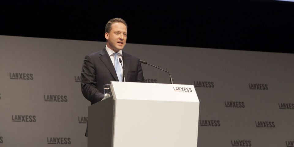 Matthias Zachert, Chairman of the Board of Management of Lanxess, will also lead the segments Performance Polymers and Advanced Intermediates on a temporary basis. Matthias Zachert, Chairman of the Board of Management of Lanxess, will also lead the segments Performance Polymers and Advanced Intermediates on a temporary basis.