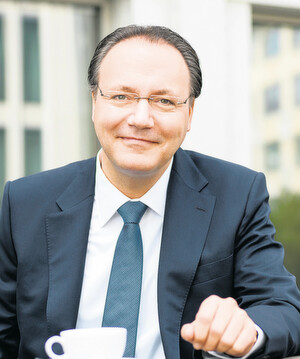 Marc Reinhardt, Senior Vice President und Leiter Public Sector, Capgemini Deutschland Marc Reinhardt, Senior Vice President und Leiter Public Sector, Capgemini Deutschland