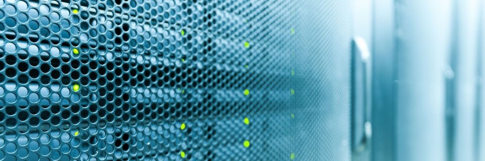 Die Zukunft der Industrie 4.0-Kommunikation liegt im ganzheitlichen Ansatz. Dabei ist eine umfassende Betrachtung des Themas Sicherheit ist unabdingbar. Je eher damit begonnen wird, desto besser. Die Zukunft der Industrie 4.0-Kommunikation liegt im ganzheitlichen Ansatz. Dabei ist eine umfassende Betrachtung des Themas Sicherheit ist unabdingbar. Je eher damit begonnen wird, desto besser.