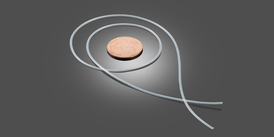 In Deutschland leben mittlerweile rund 30.000 Menschen mit einem beziehungsweise mit zwei Cochlea-Implantaten. Jährlich werden pro Jahr 3.000 Patienten mit einer Innenohr-Prothese versorgt, die Tendenz ist steigend. In Deutschland leben mittlerweile rund 30.000 Menschen mit einem beziehungsweise mit zwei Cochlea-Implantaten. Jährlich werden pro Jahr 3.000 Patienten mit einer Innenohr-Prothese versorgt, die Tendenz ist steigend.