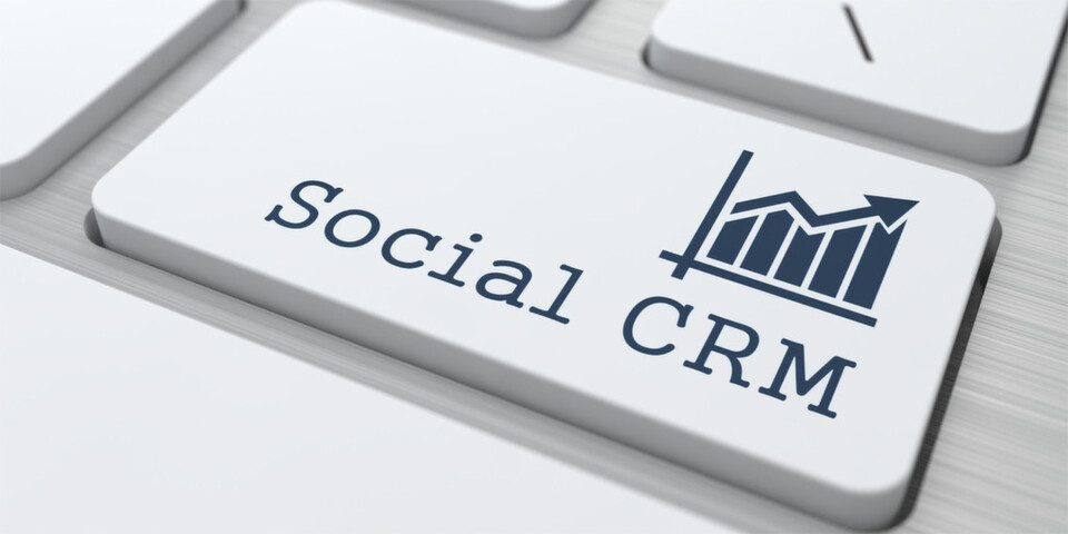 Wettbewerbsvorteil durch Social CRM: Aufbau, Pflege und Verbesserung von Kundenbeziehungen in sozialen Netzwerken. Wettbewerbsvorteil durch Social CRM: Aufbau, Pflege und Verbesserung von Kundenbeziehungen in sozialen Netzwerken.