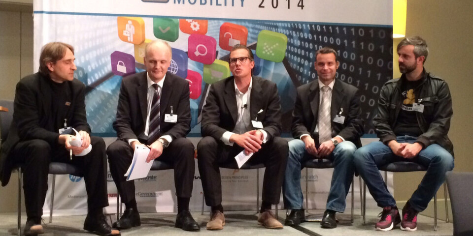Interaktivität wie bei dieser Podiumsdiskussion wurde auf dem Enterprise Mobility Summit 2014 groß geschrieben. Interaktivität wie bei dieser Podiumsdiskussion wurde auf dem Enterprise Mobility Summit 2014 groß geschrieben.